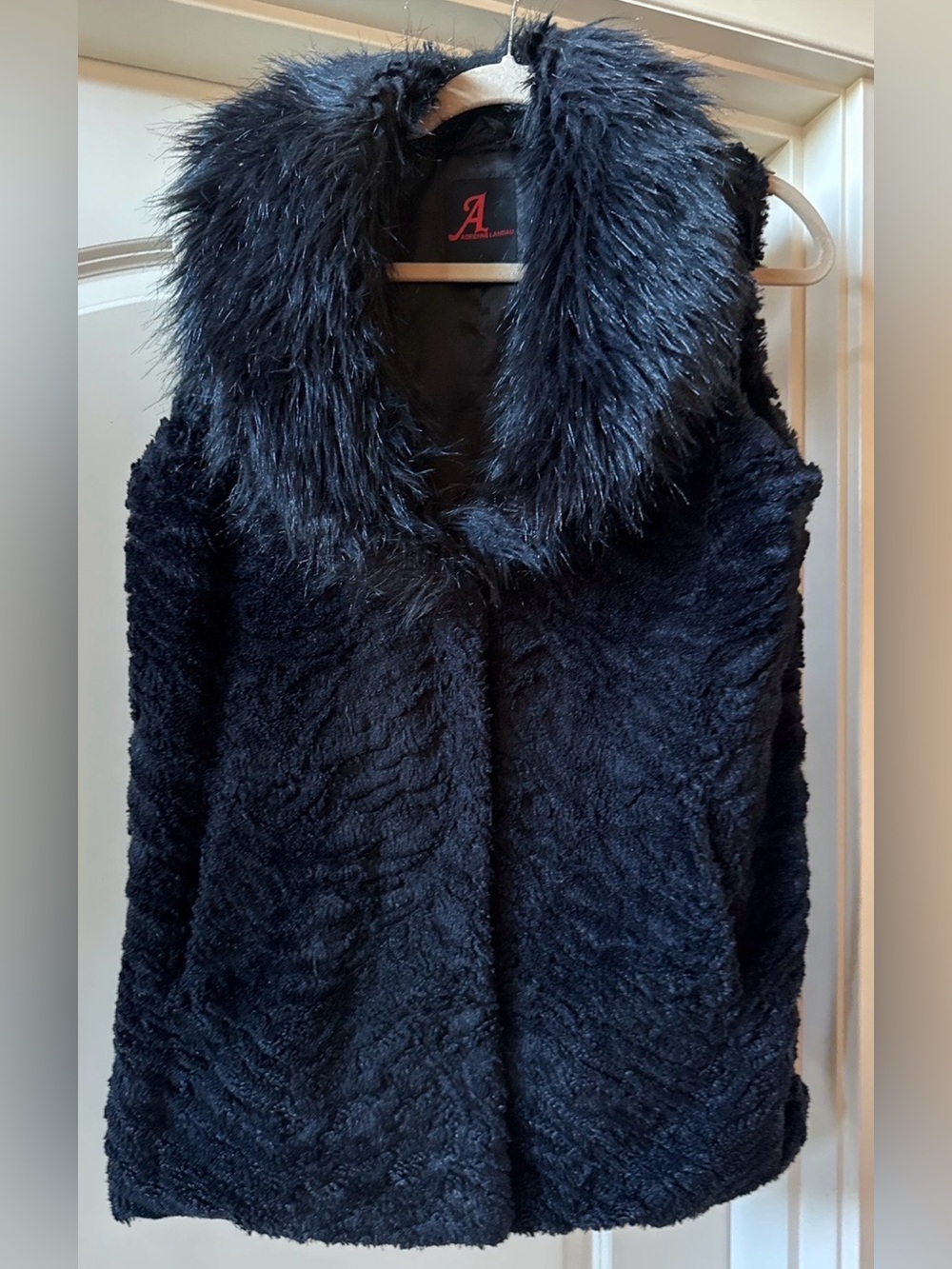 Adrienne Landau Faux Fur Black Vest with Plush Collar Vest Sz M Pockets Luxury